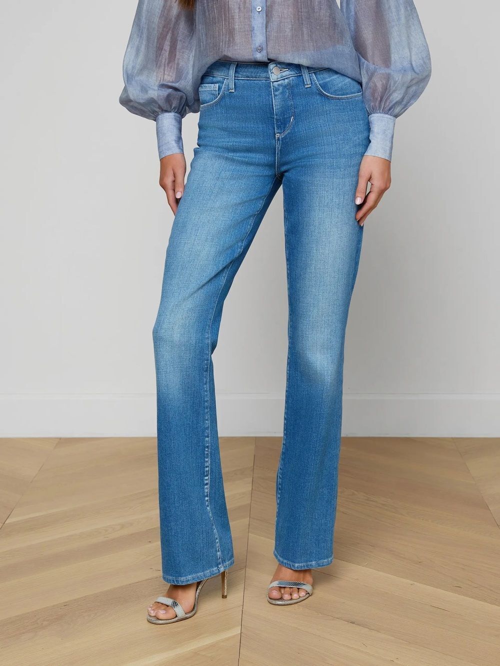 L'AGENCE Selma baby boot Medium Blue Flare Jeans